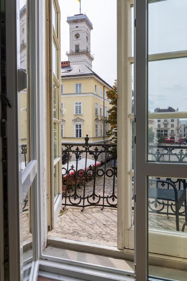 In Town Hostel Lviv Kültér fotó